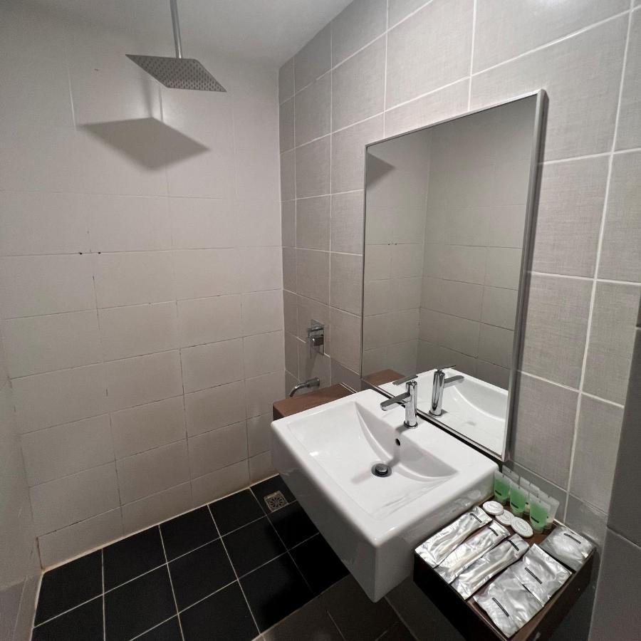 Langkapuri Resort Langkawi 珍南海滩 外观 照片