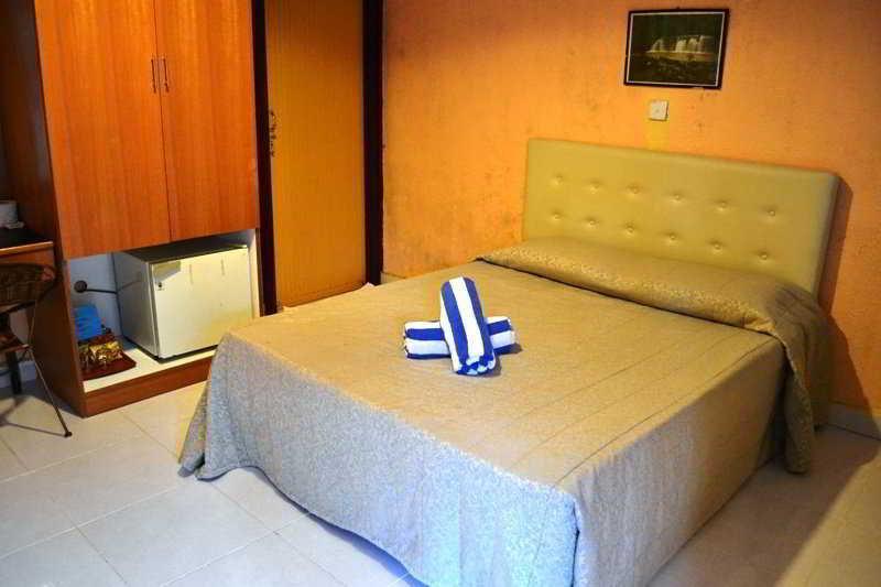 Langkapuri Resort Langkawi 珍南海滩 外观 照片